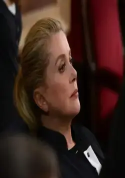 Молодая кровь (2015) через торрент бесплатно Молодая кровь (2015) фильм через торрент бесплатно