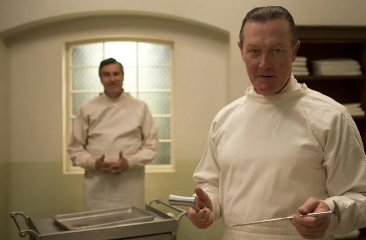 Призраки Элоиз (2016) через торрент бесплатно Призраки Элоиз (2016) фильм через торрент бесплатно