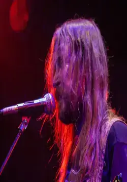 Сияние обрушится вниз (2017) через торрент скачать Сияние обрушится вниз (2017) фильм через торрент скачать