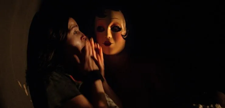 Незнакомцы: Жестокие игры (2018) через торрент скачать Незнакомцы: Жестокие игры (2018) фильм через торрент скачать