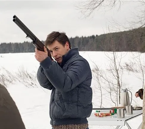 Жизнь, которой не было (2008) через торрент скачать Жизнь, которой не было (2008) сериал через торрент скачать