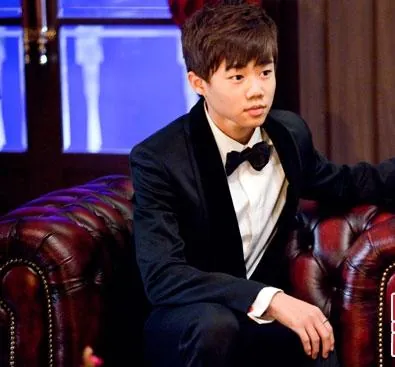 Дьявольские деньги (2013) через торрент бесплатно Дьявольские деньги (2013) сериал через торрент бесплатно