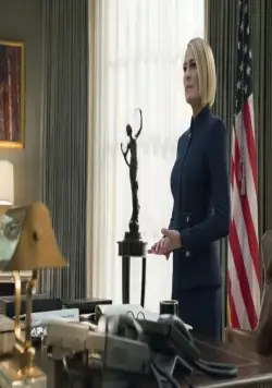 Карточный домик (2013) в хорошем качестве через торрент Карточный домик (2013) сериал в хорошем качестве через торрент