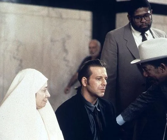 Красавчик Джонни (1989) в хорошем качестве через торрент Красавчик Джонни (1989) фильм в хорошем качестве через торрент