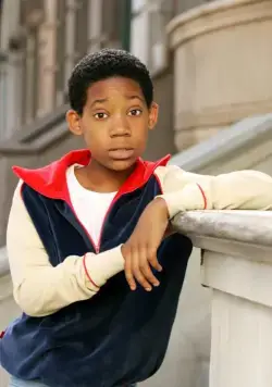 Все ненавидят Криса (2005) через торрент скачать Все ненавидят Криса (2005) сериал через торрент скачать