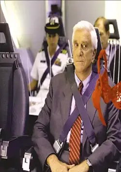 Шестой элемент (2000) через торрент бесплатно Шестой элемент (2000) фильм через торрент бесплатно