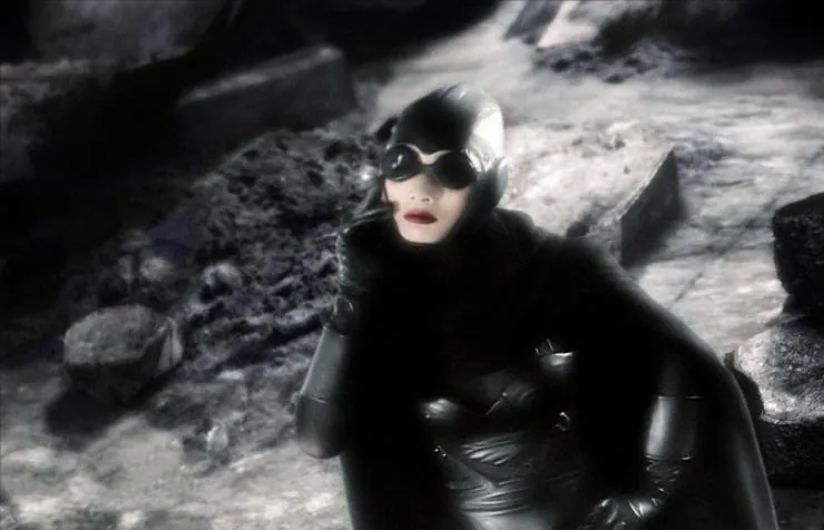 Небесный капитан и мир будущего (2004) через торрент скачать Небесный капитан и мир будущего (2004) фильм через торрент скачать