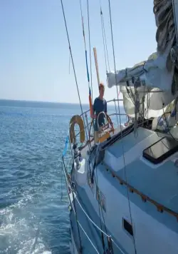 Не угаснет надежда (2013) через торрент бесплатно Не угаснет надежда (2013) фильм через торрент бесплатно