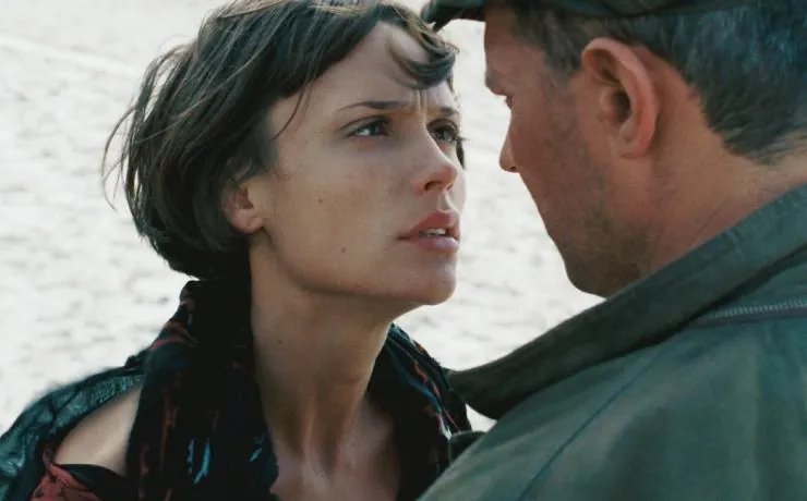 В ожидании моря (2012) через торрент скачать В ожидании моря (2012) фильм через торрент скачать