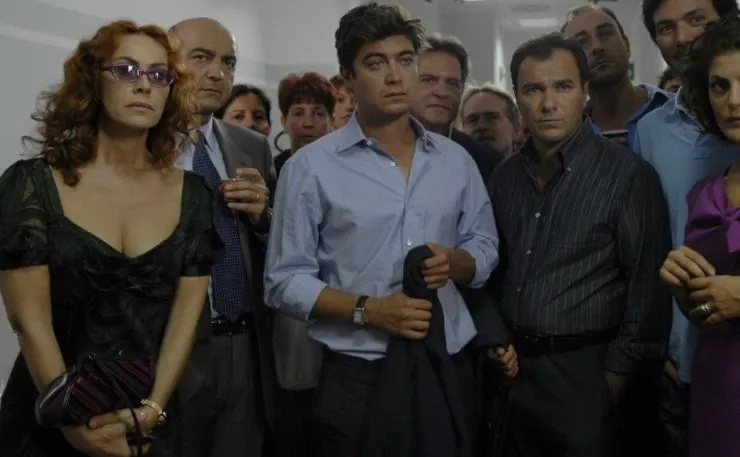 Холостые выстрелы (2010) через торрент скачать Холостые выстрелы (2010) фильм через торрент скачать