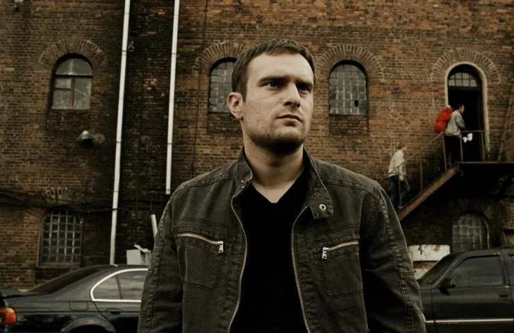 Обратное движение (2010) через торрент скачать Обратное движение (2010) фильм через торрент скачать