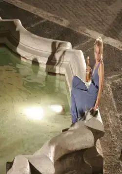 Однажды в Риме (2010) через торрент скачать Однажды в Риме (2010) фильм через торрент скачать