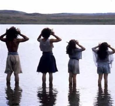 Прекрасная зеленая (1996) через торрент скачать Прекрасная зеленая (1996) фильм через торрент скачать