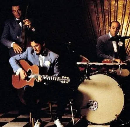 Сладкий и гадкий (1999) через торрент бесплатно Сладкий и гадкий (1999) фильм через торрент бесплатно