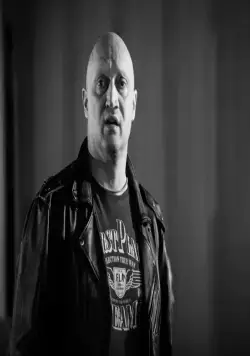 Последний мент (2015) в хорошем качестве через торрент Последний мент (2015) сериал в хорошем качестве через торрент