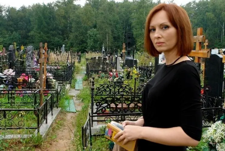 Хорошие руки (2014) через торрент скачать Хорошие руки (2014) сериал через торрент скачать