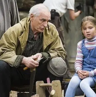 Дом на Озерной (2009) через торрент бесплатно Дом на Озерной (2009) сериал через торрент бесплатно