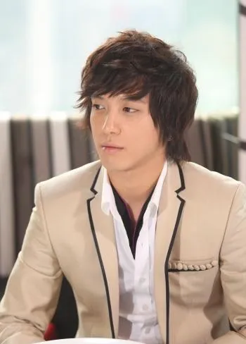 Ты прекрасен! (2009) через торрент скачать Ты прекрасен! (2009) сериал через торрент скачать