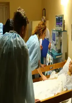 Всё могло быть иначе (2019) через торрент скачать Всё могло быть иначе (2019) сериал через торрент скачать