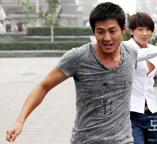 Беглец: План Б (2010) через торрент бесплатно Беглец: План Б (2010) сериал через торрент бесплатно