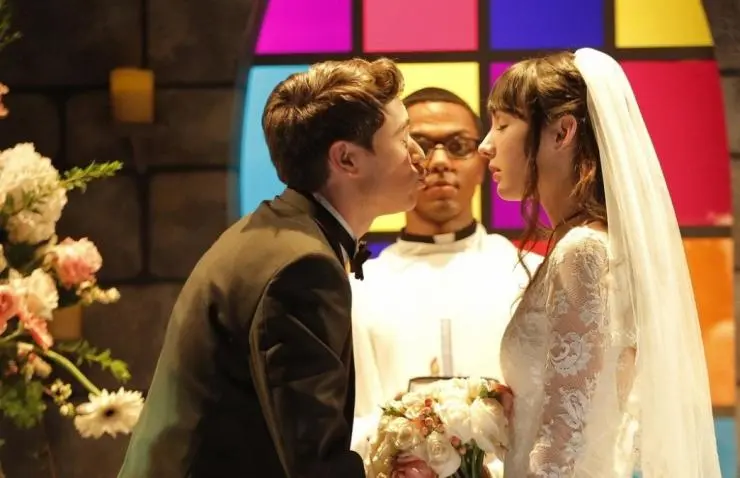 Настоящие ОНилы (2016) через торрент скачать Настоящие ОНилы (2016) сериал через торрент скачать