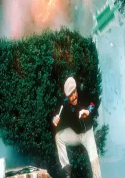 Неправый прав (1982) через торрент скачать Неправый прав (1982) фильм через торрент скачать