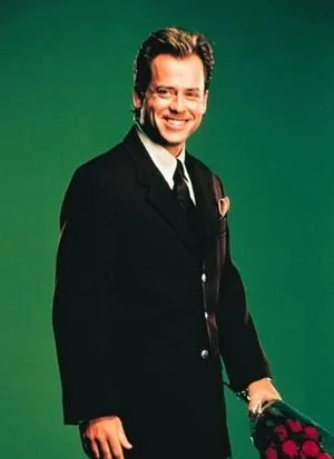 Сестричка Бетти (1999) через торрент скачать Сестричка Бетти (1999) фильм через торрент скачать