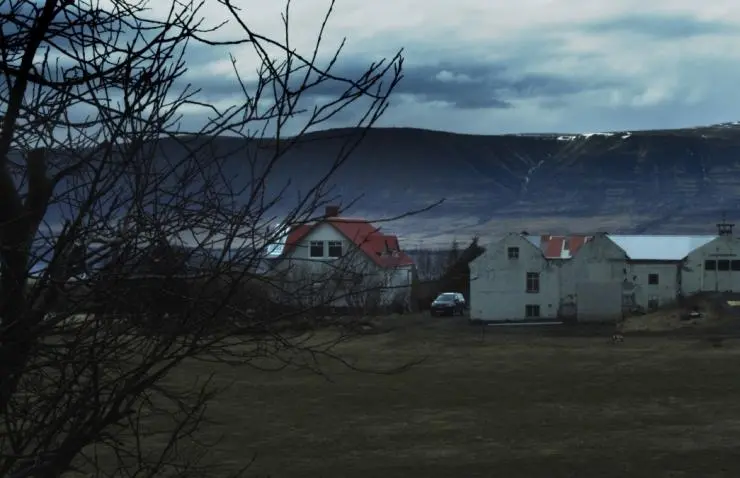 Непогребённые кости (2016) через торрент скачать Непогребённые кости (2016) фильм через торрент скачать