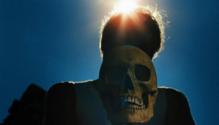 Пусть трупы загорают (2017) через торрент бесплатно Пусть трупы загорают (2017) фильм через торрент бесплатно