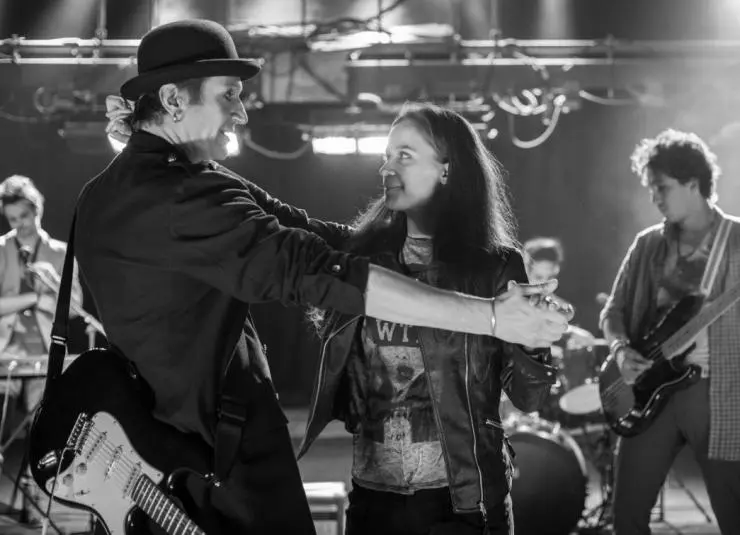 Лузеры (2015) через торрент скачать Лузеры (2015) фильм через торрент скачать