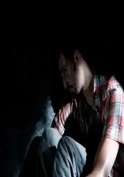 В клетке (2010) через торрент скачать В клетке (2010) фильм через торрент скачать