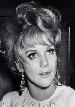 Сабина (2002) через торрент скачать Сабина (2002) фильм через торрент скачать