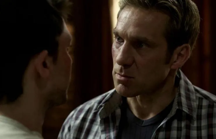 Боец поневоле (2011) через торрент скачать Боец поневоле (2011) фильм через торрент скачать