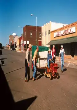 Простая история (1999) через торрент скачать Простая история (1999) фильм через торрент скачать