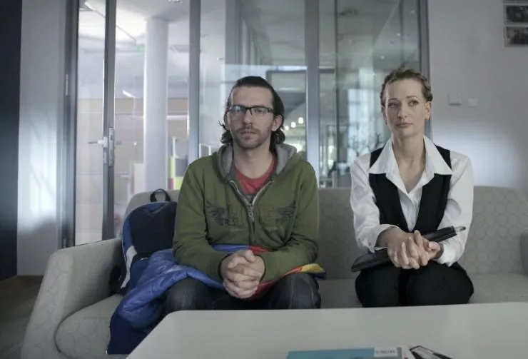 Девушка из шкафа (2012) через торрент бесплатно Девушка из шкафа (2012) фильм через торрент бесплатно