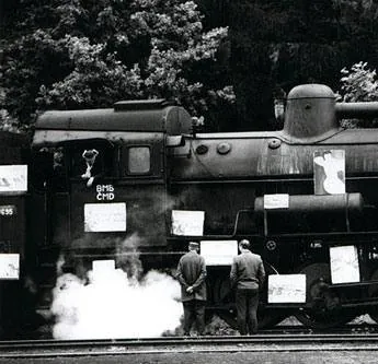 Поезда под пристальным наблюдением (1966) через торрент бесплатно Поезда под пристальным наблюдением (1966) фильм через торрент бесплатно