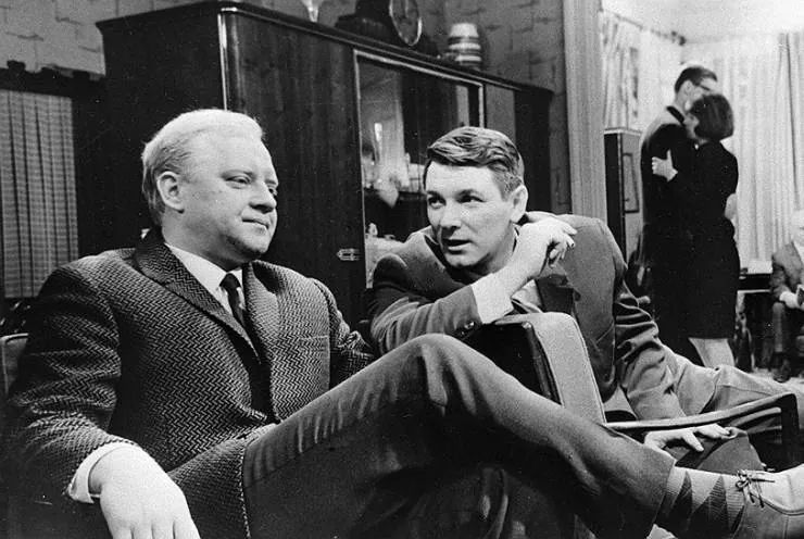 Июльский дождь (1966) через торрент бесплатно Июльский дождь (1966) фильм через торрент бесплатно