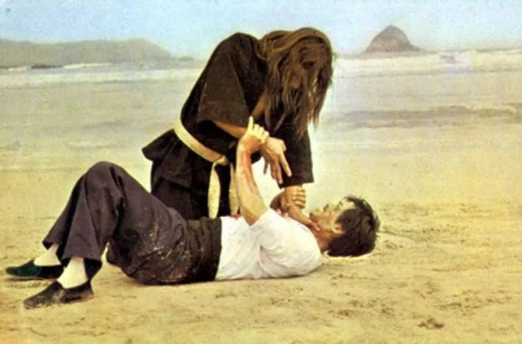 Кровавые кулаки (1972) через торрент бесплатно Кровавые кулаки (1972) фильм через торрент бесплатно