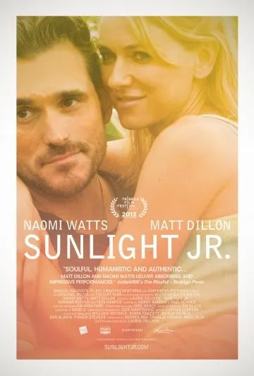 Луч света младший / Sunlight Jr. (2013) фильм скачать через торрент в хорошем качестве