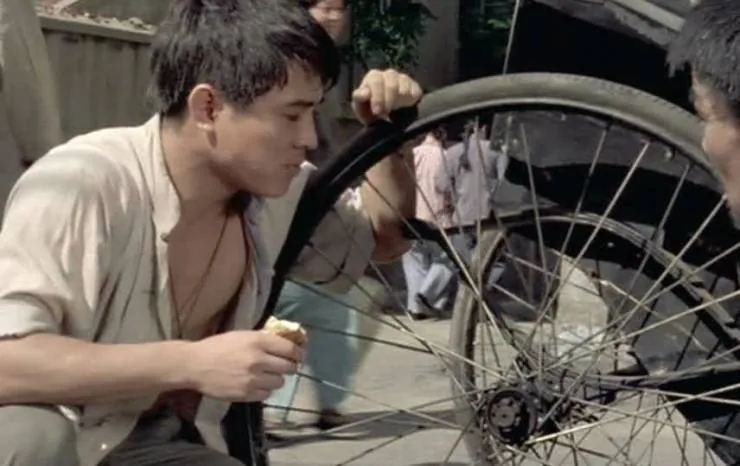 Рожденный защищать (1986) через торрент бесплатно Рожденный защищать (1986) фильм через торрент бесплатно