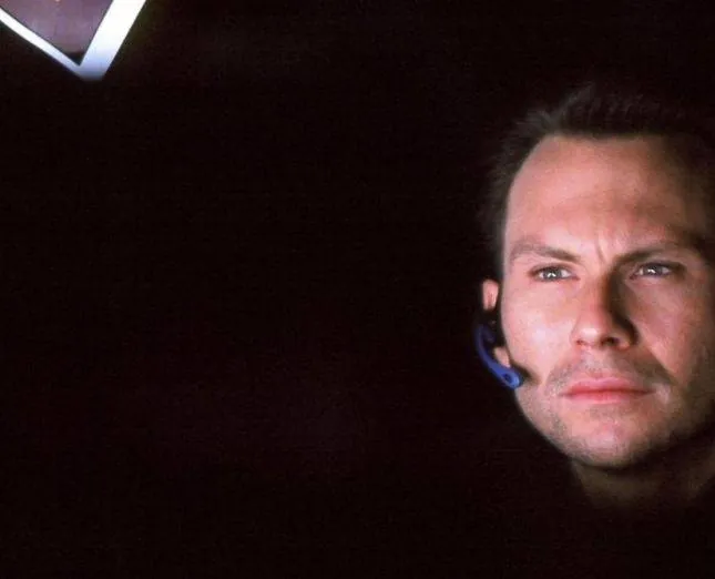 Охотник за головами (2004) в хорошем качестве через торрент Охотник за головами (2004) фильм в хорошем качестве через торрент