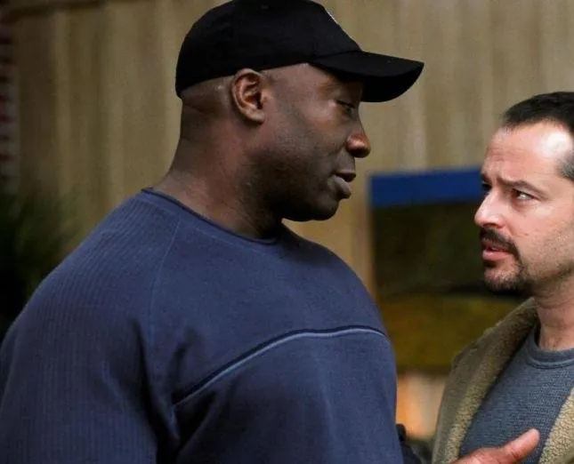 Охотник за головами (2004) через торрент скачать Охотник за головами (2004) фильм через торрент скачать