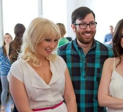 Если хочешь хорошо провести время, звони… (2012) через торрент бесплатно Если хочешь хорошо провести время, звони… (2012) фильм через торрент бесплатно