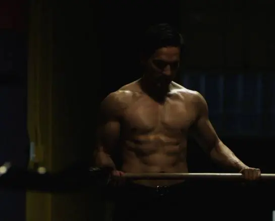 Чёрный русский (2013) через торрент скачать Чёрный русский (2013) фильм через торрент скачать