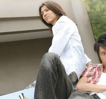 Слова преданности (2007) через торрент скачать Слова преданности (2007) фильм через торрент скачать