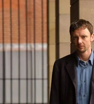 Большая игра (2003) через торрент бесплатно Большая игра (2003) сериал через торрент бесплатно