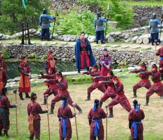 Мечты короля (2012) через торрент бесплатно Мечты короля (2012) сериал через торрент бесплатно