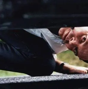 Красные огни (2004) через торрент скачать Красные огни (2004) фильм через торрент скачать