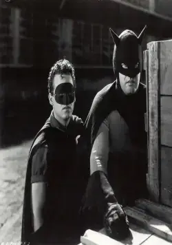 Бэтмен (1943) через торрент бесплатно Бэтмен (1943) сериал через торрент бесплатно