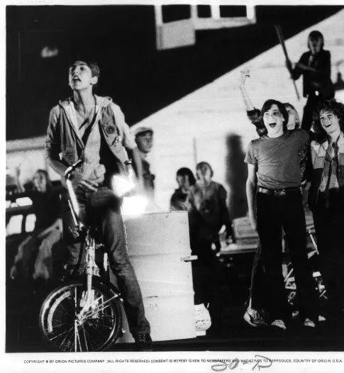 Через край (1979) через торрент скачать Через край (1979) фильм через торрент скачать